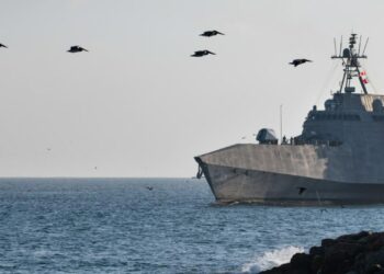 Navy, Coast Guard Begin Oceania Maritime Security Initiative Patrol > U.S. Indo-Pacific Command > JTF-Micronesia