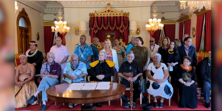 Pacific leaders of 5 island nations forge a political alliance in Hawaiʻi