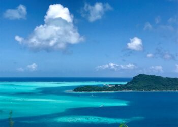 Oceania Cruises offers more in-depth exploration in Polynesia
