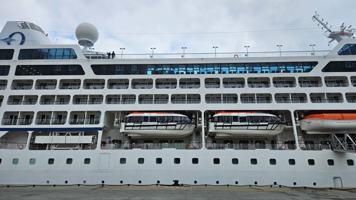 Oceania Sirena Makes Inaugural Call at Port of Dover