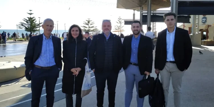 Greek businesses explored Oceania and Southeast Asia