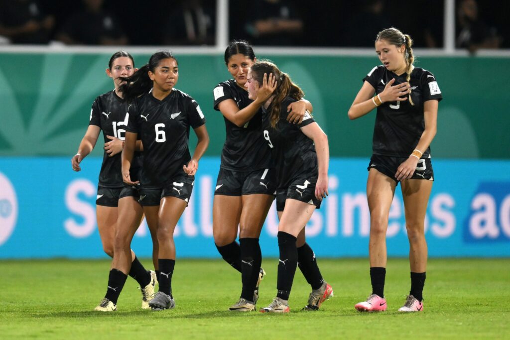 New Zealand keep World Cup campaign alive with draw